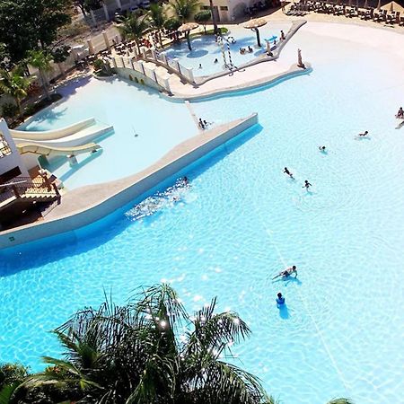 L'acqua Diroma - Suítes confortáveis - Park aquático 24 horas com Piscina de Ondas Caldas Novas Exterior foto