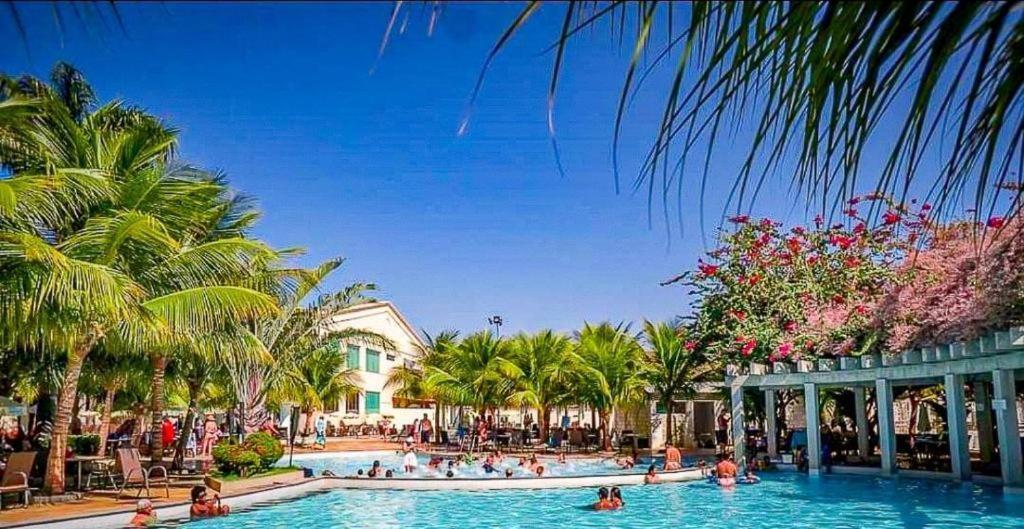 L'acqua Diroma - Suítes confortáveis - Park aquático 24 horas com Piscina de Ondas Caldas Novas Exterior foto