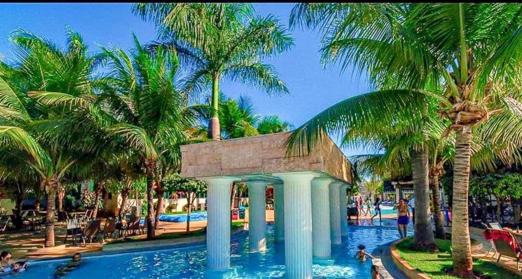 L'acqua Diroma - Suítes confortáveis - Park aquático 24 horas com Piscina de Ondas Caldas Novas Exterior foto
