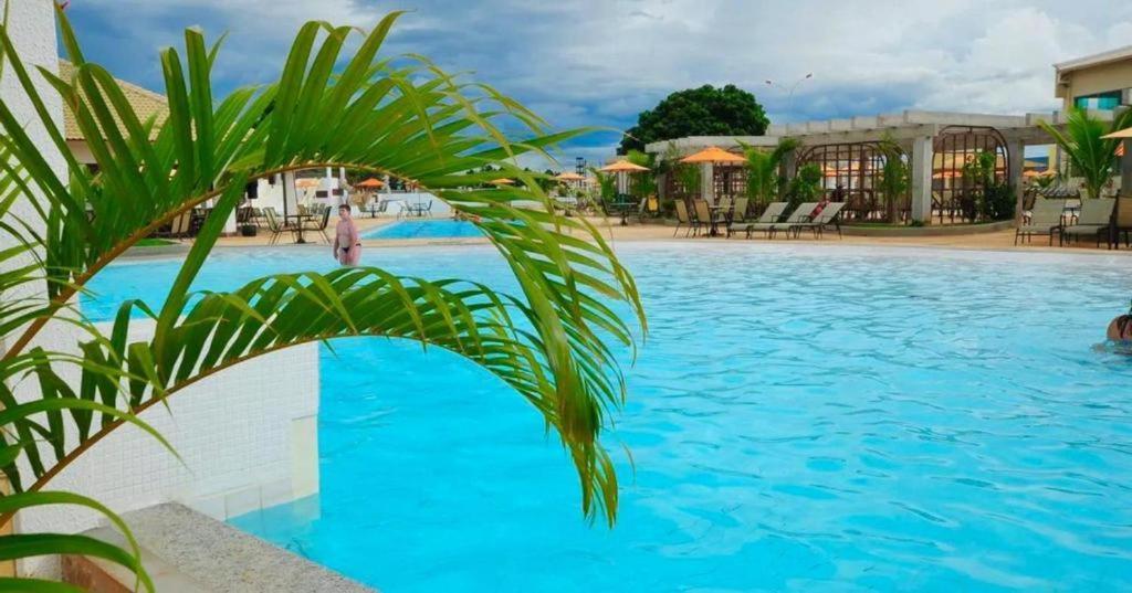L'acqua Diroma - Suítes confortáveis - Park aquático 24 horas com Piscina de Ondas Caldas Novas Exterior foto