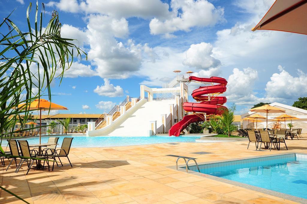 L'acqua Diroma - Suítes confortáveis - Park aquático 24 horas com Piscina de Ondas Caldas Novas Exterior foto