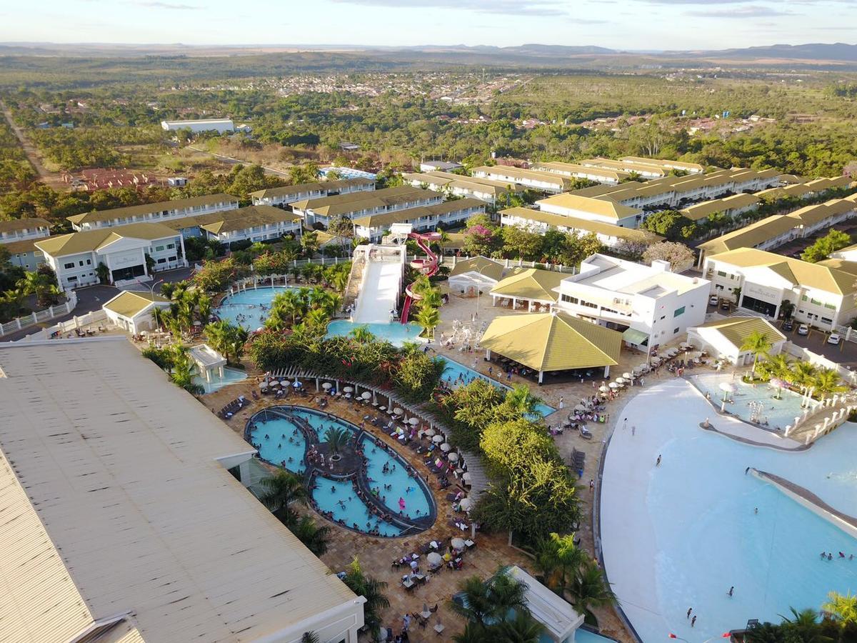 L'acqua Diroma - Suítes confortáveis - Park aquático 24 horas com Piscina de Ondas Caldas Novas Exterior foto